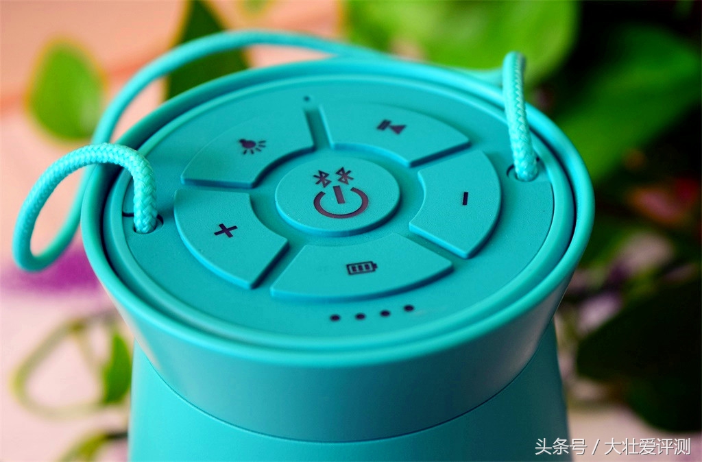 能发光的音响推荐,能照明的收音机