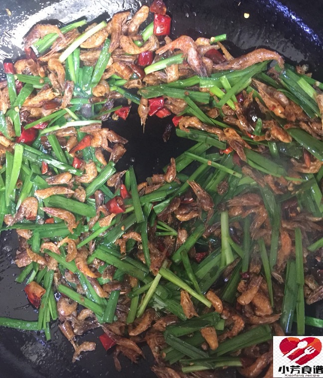 怎么炒韭菜小河虾最好吃,韭菜炒河虾这样做好吃到停不下来