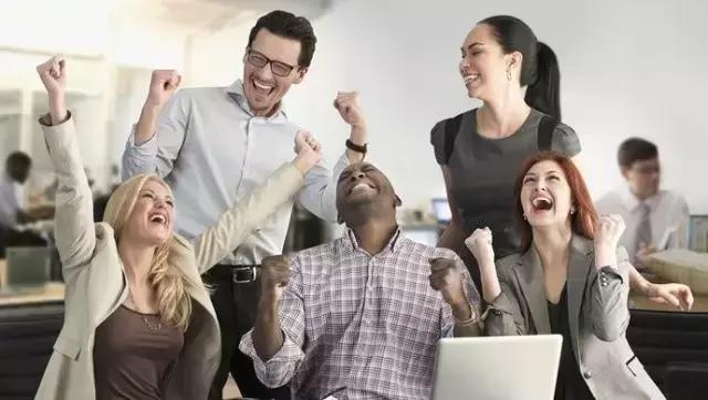 找工作怎样让猎头找你,工作这么久你存到钱了吗