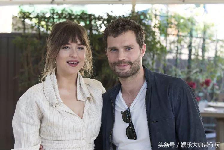 看完《五十度飞》，我还活着……