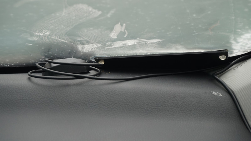 全面屏与后视镜的组合，威路特M8带来更安全的行车体验