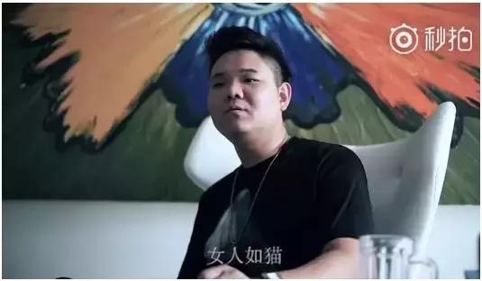 暴利工作：恋爱顾问，骗炮400个姑娘、劈腿17个女友