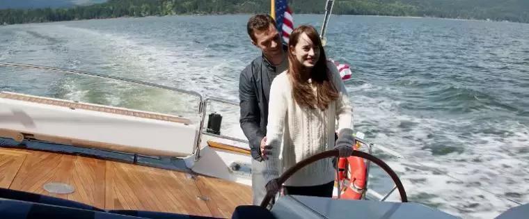 看完《五十度飞》，我还活着……