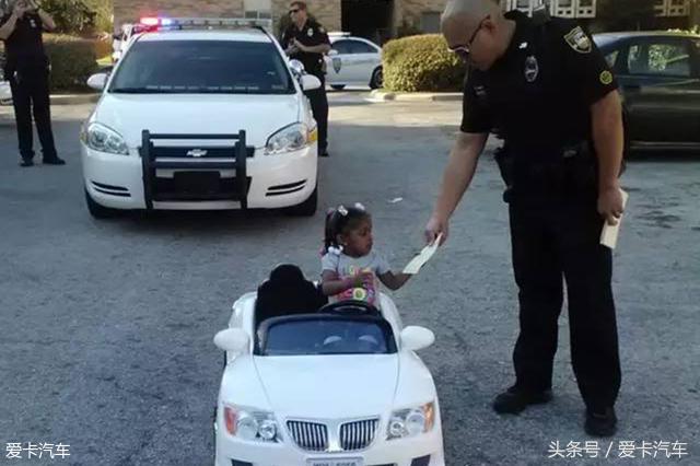 Xcar英语提高班12海外租车需要了解一下