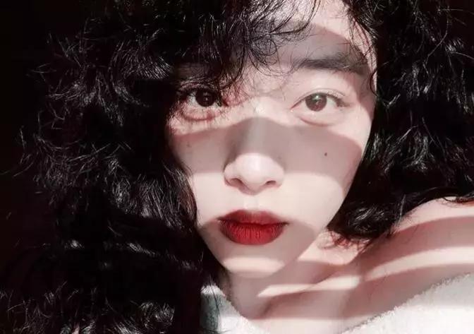 雪莉口红哪个好看,雪莉的口红色号