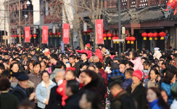 今夜的南*夫子京**庙，全是人人人人！有你吗？