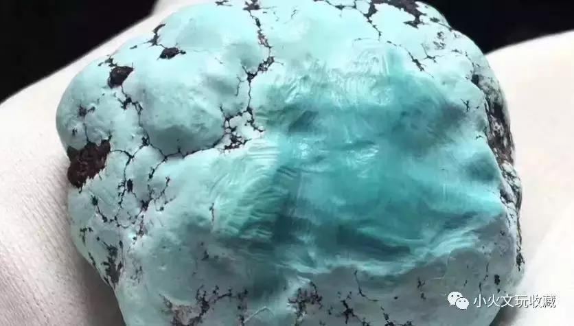 绿松石戒面磨出白点怎么回事,小火说