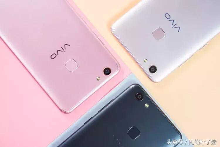 新年流行的时尚单品，2000元拿下超值