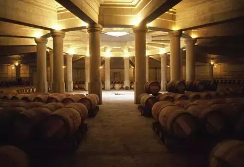 怎样鉴别拉菲的真假,如何区分真假拉菲