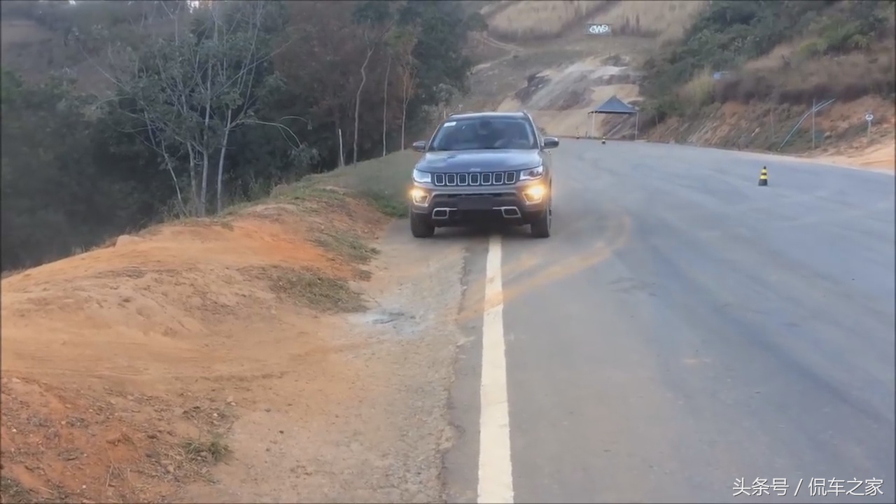 新款jeep指南者1.4t二手,2015款吉普指南者2.0进口二手行情