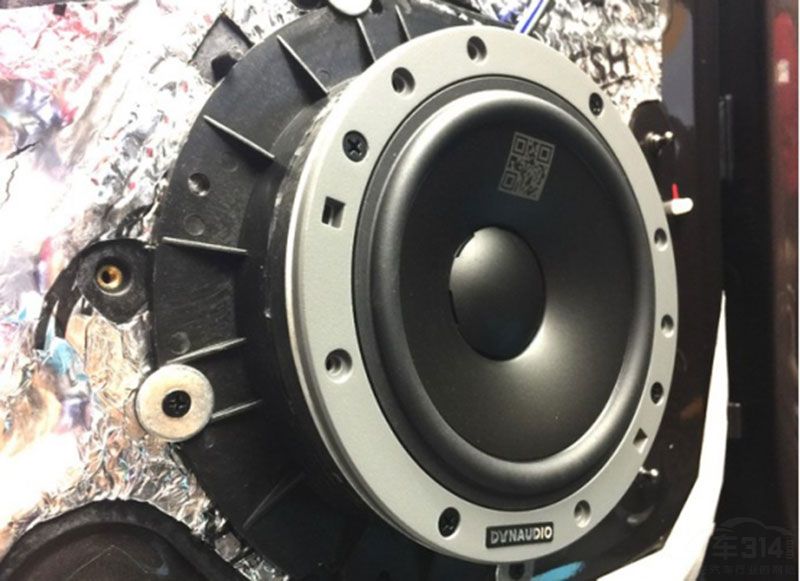 奥迪q7升级bose音响,老款奥迪q7音响改装案例