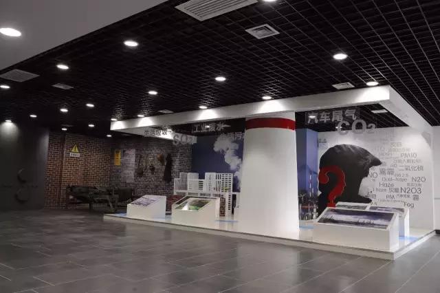 瑗垮畨骞存渶涓浗,瑗垮畨骞存渶涓浗鍐呭