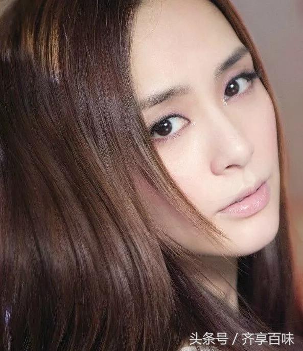 39岁阿娇晒照,阿娇刮痧后背效果