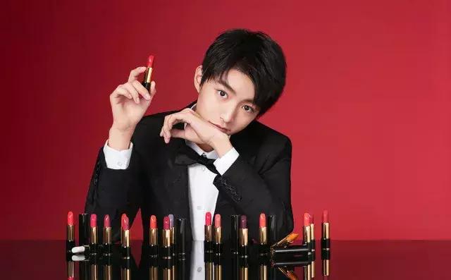 最近很火的口红色号推荐,2021口红排行榜最好看色兰蔻196