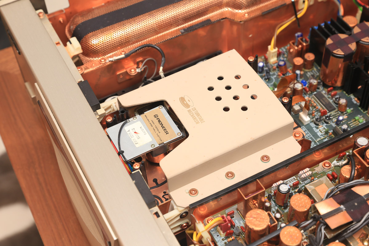 二十多年前的CD机至今售价上万，先锋PD-T09究竟实力何在？