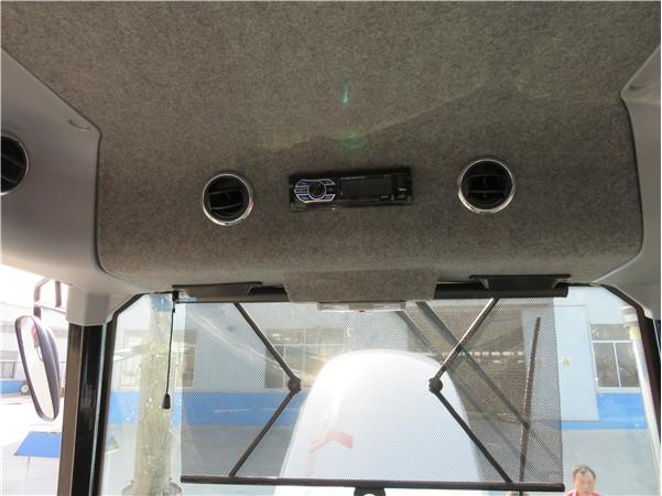 悍沃2104拖拉机前驱操控视频,悍沃1804拖拉机好不好