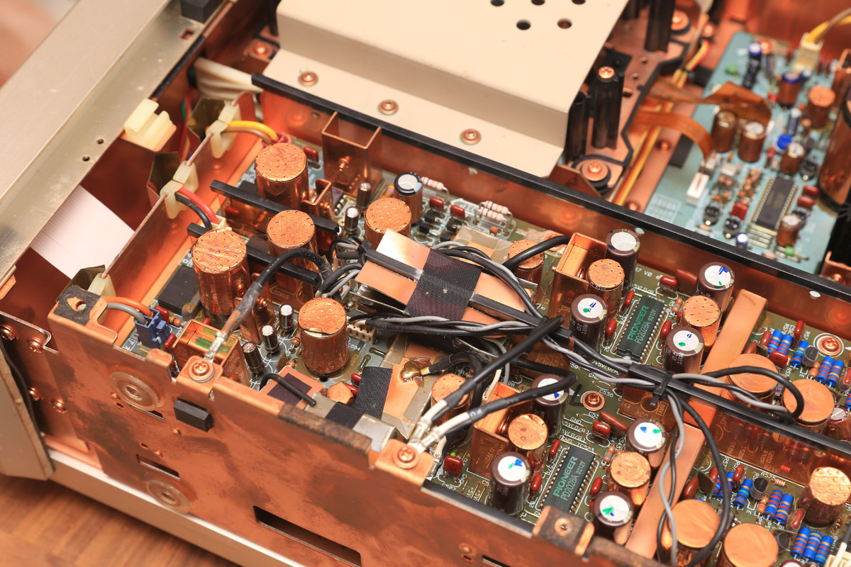 二十多年前的CD机至今售价上万，先锋PD-T09究竟实力何在？