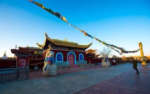 每年正月十五，内蒙古草原两千多座寺庙会同时跳这种神秘的祭祀舞