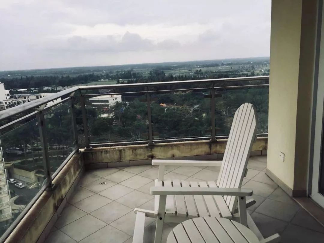 吹手报告|那些不上班的写笔者