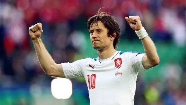 罗西基伤病,罗西基几次大伤