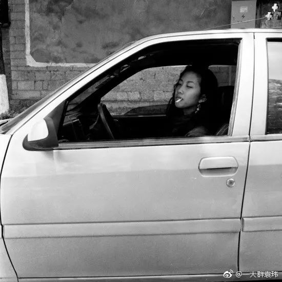 吹手报告|那些不上班的写笔者