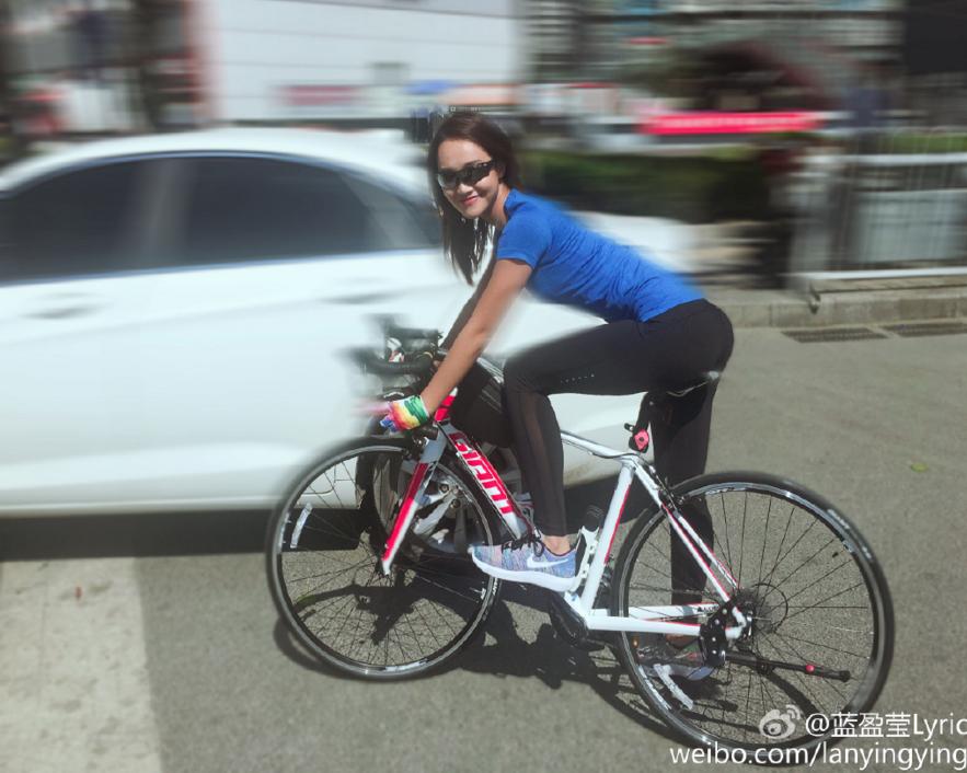 演员蓝盈莹专访,蓝盈莹五四演讲