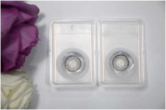 美瞳应该怎么选让你美丽又大眼,美瞳怎么选不干涩不磨眼