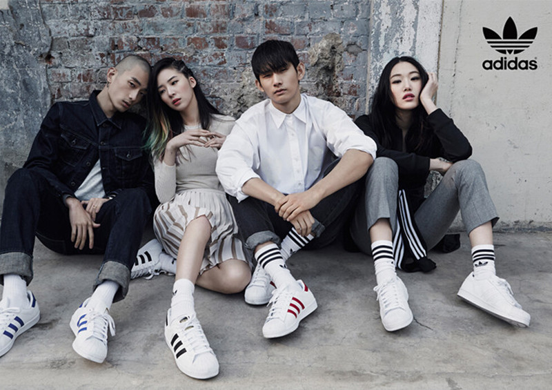 既好看又耐穿的运动鞋,公认好看又脚感好的休闲运动鞋