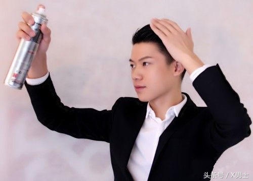 男生洗头发老是有头皮屑怎么办,为什么男生天天洗头还是头屑很多