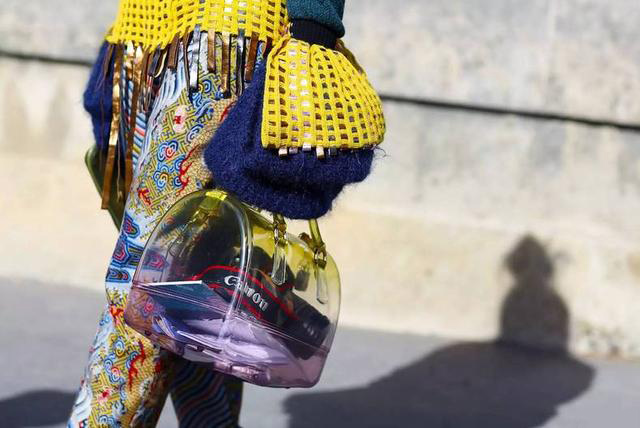 pvc面料包包好些还是牛皮的好些,pvc时尚包