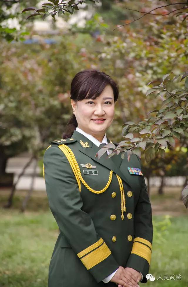 飞翔在*警武**医院里的那些天使