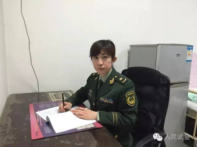 飞翔在*警武**医院里的那些天使