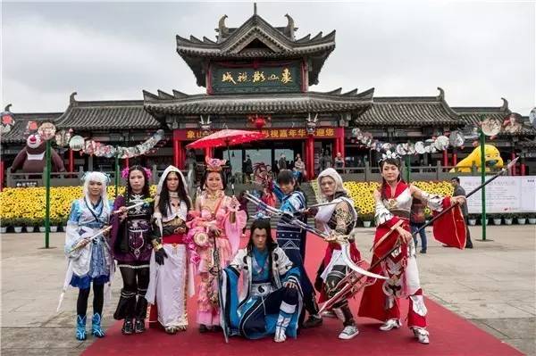 抢疯了！“宁波G20特惠旅游护照”登陆杭州10家银泰！抢到一本就赚4万6！