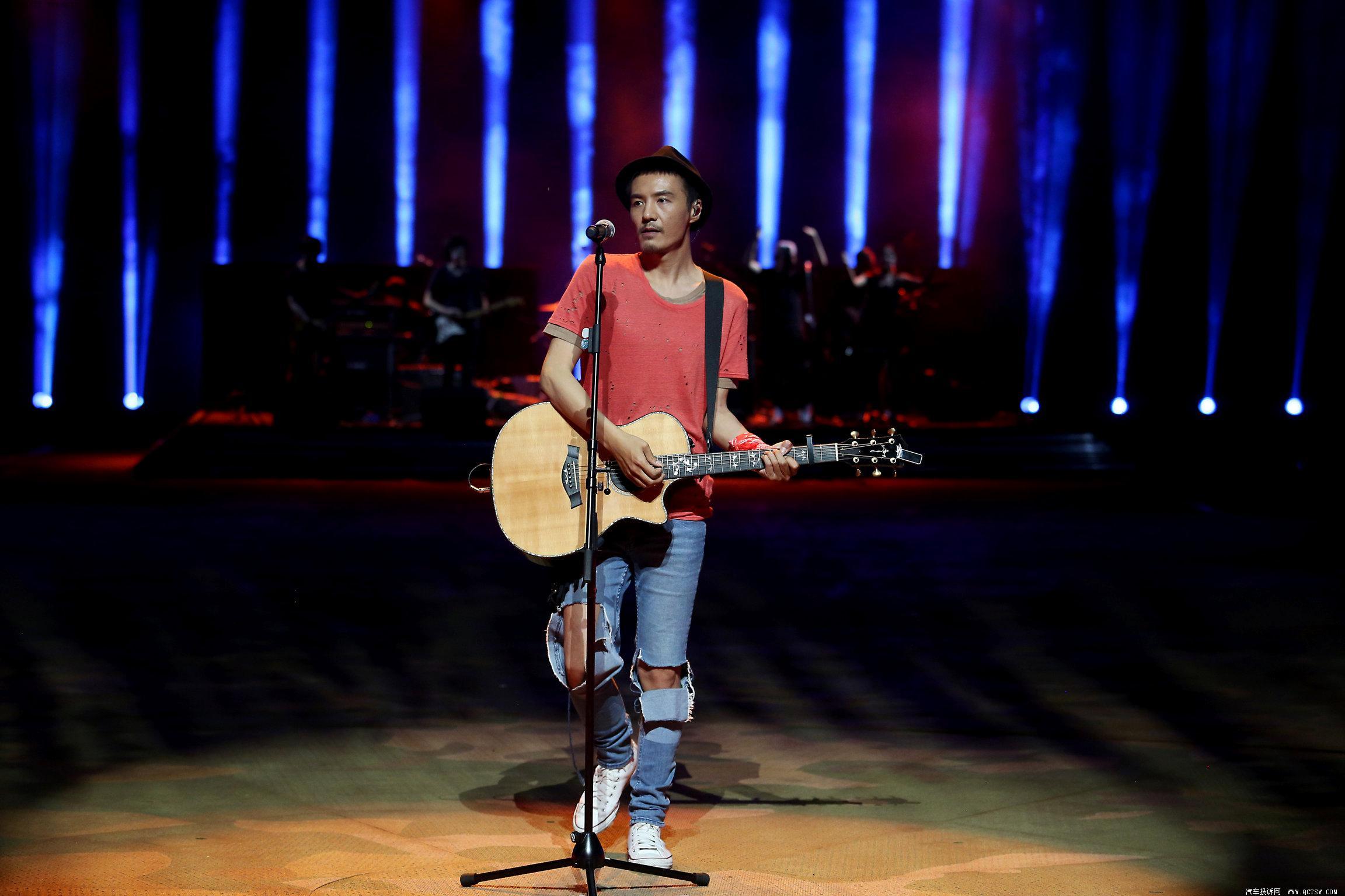 X1和TA的朋友们——全新BMWX1敢作敢为音乐秀范围空前网络直播观众人数破千万