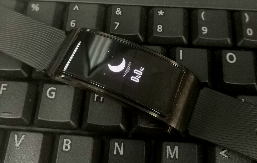 华为手环6pro和keep手环b3,华为手环时尚款跟活力款的区别