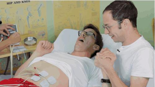 顺产后打宫缩针有什么作用,生宝宝宫缩是什么意思