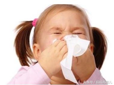 新生儿出现感冒症状该如何应对，方法得当是重点，以下几点帮助你