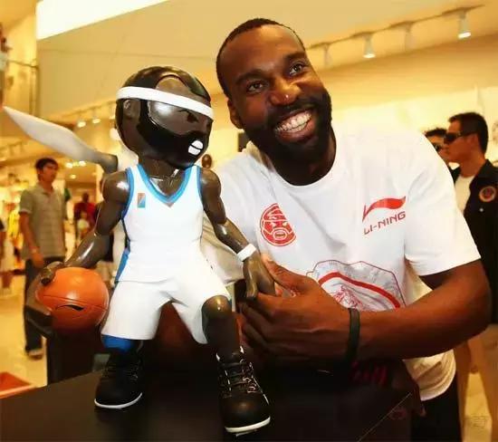 越来越贵的李宁终于跌落神坛,李宁音速9值不值得买