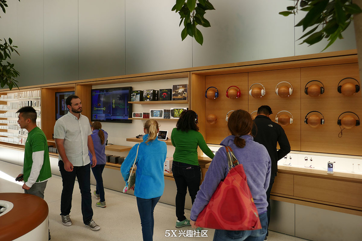 雷蛇官方旗舰店下次活动,信仰充值