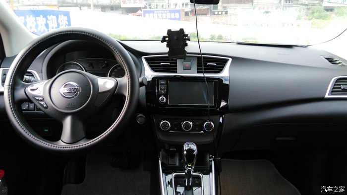 16款轩逸油耗9个怎么回事,16款轩逸油耗多少