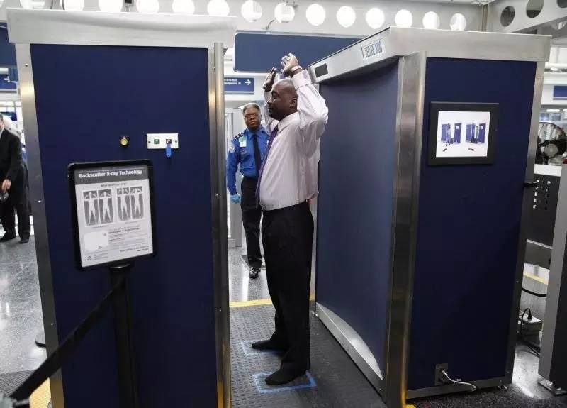 安检的辐射对手机有影响吗,安检的辐射对食物有污染吗