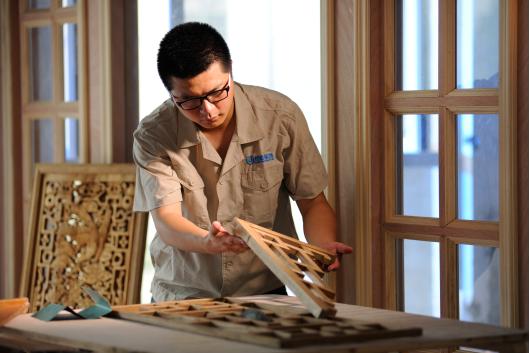 木匠手艺人匠心打造,木工匠人匠心经典语录