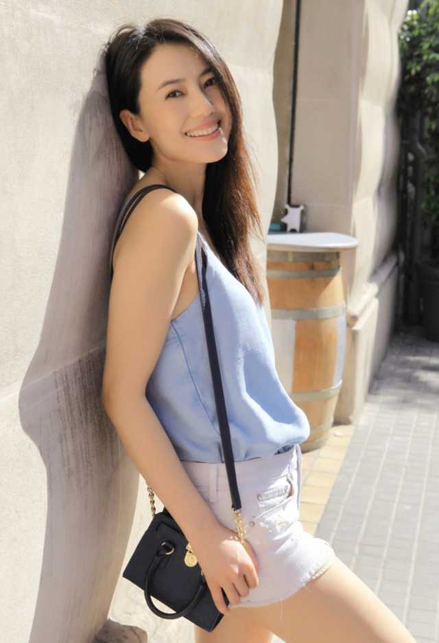 买包推荐品牌轻奢,买包大牌推荐