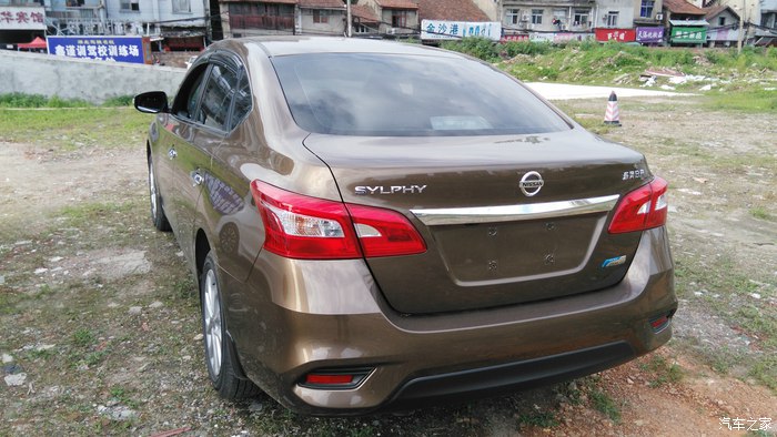 16款轩逸油耗9个怎么回事,16款轩逸油耗多少