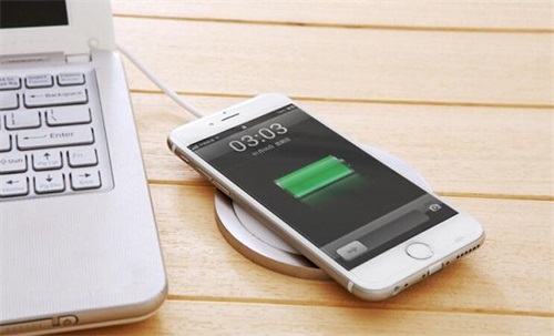 iphone惊喜功能,iphone支持反向无线充电吗