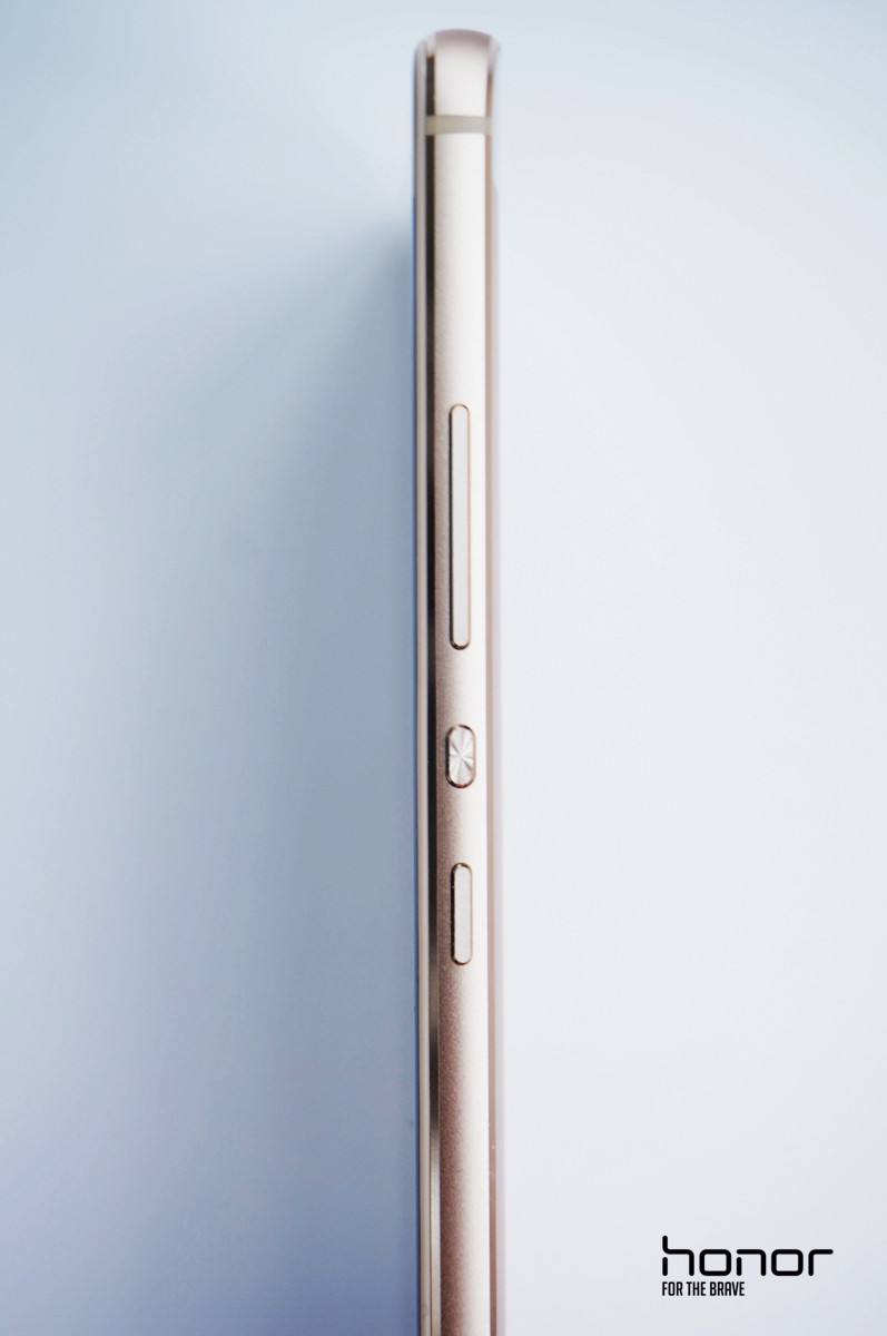 荣耀v8的优点和缺点,荣耀v8全方位测评