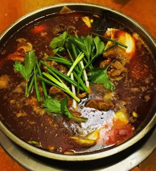 重庆十大必吃美食火锅,重庆十大必吃餐厅网红鱼蛋