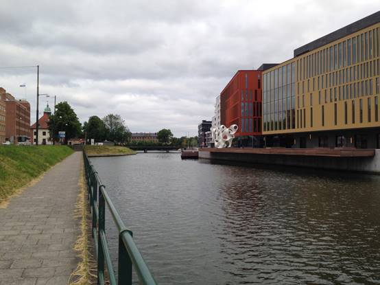 施华洛世奇白天鹅10年,马尔默全集完整版