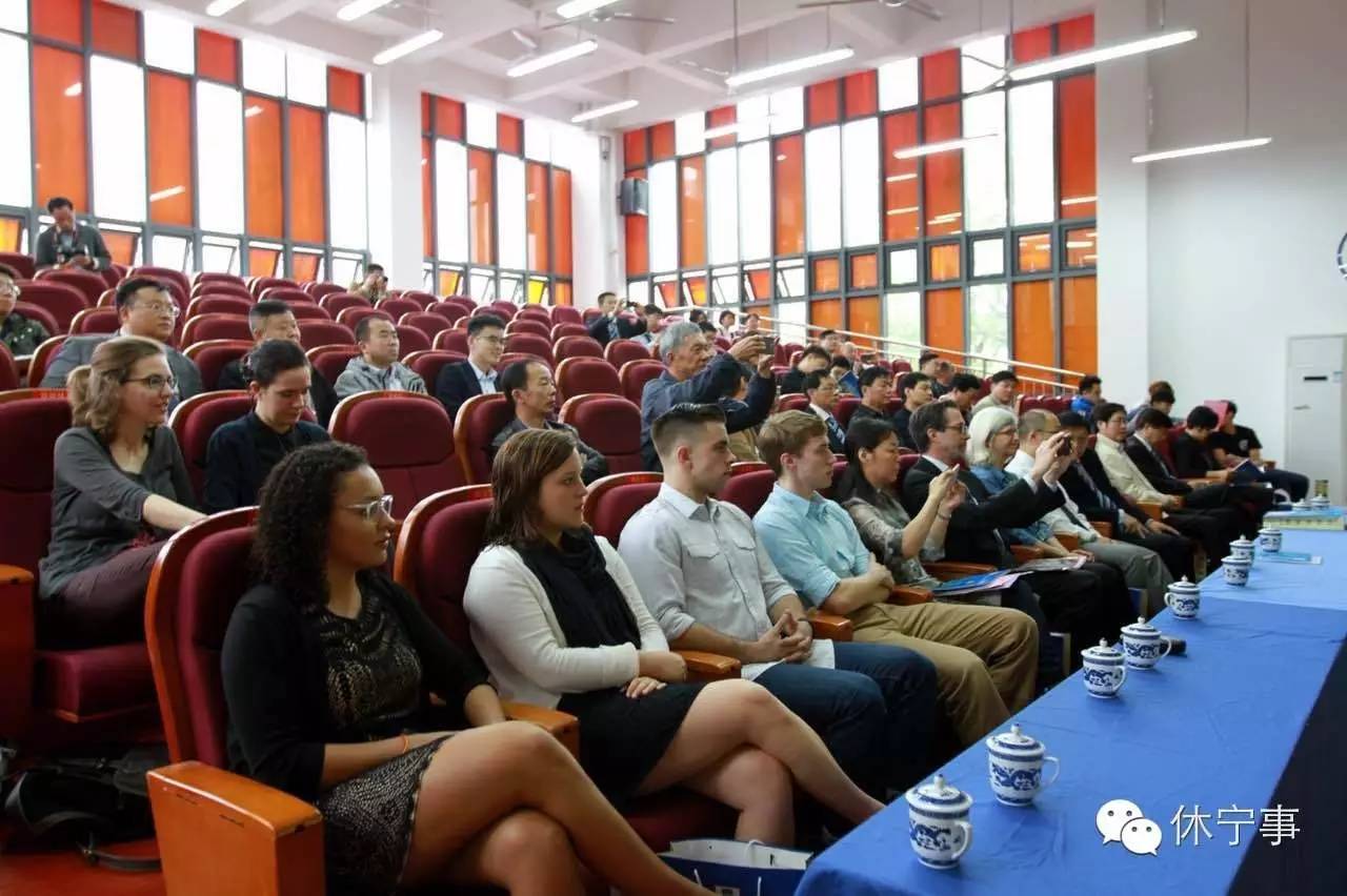 休宁中学与雅礼协会合作十周年庆典活动顺利召开！