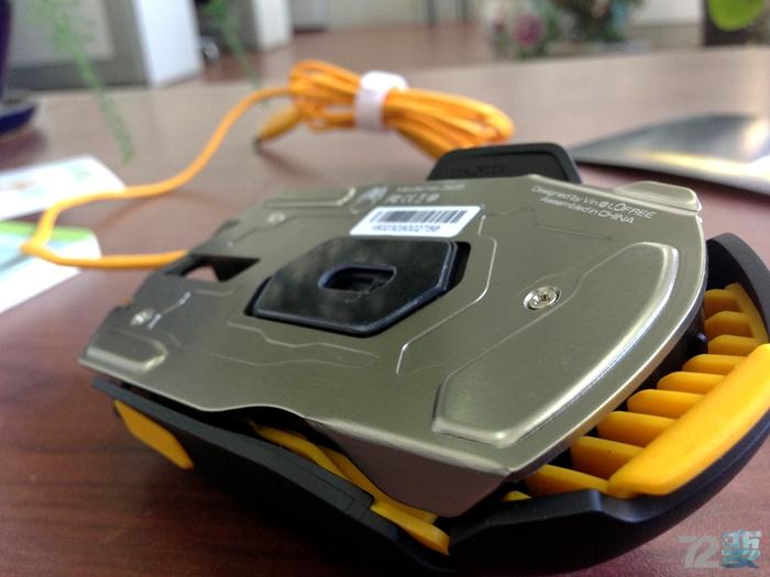 贱驴绝尘鼠标评测,公认最好用的游戏鼠标推荐